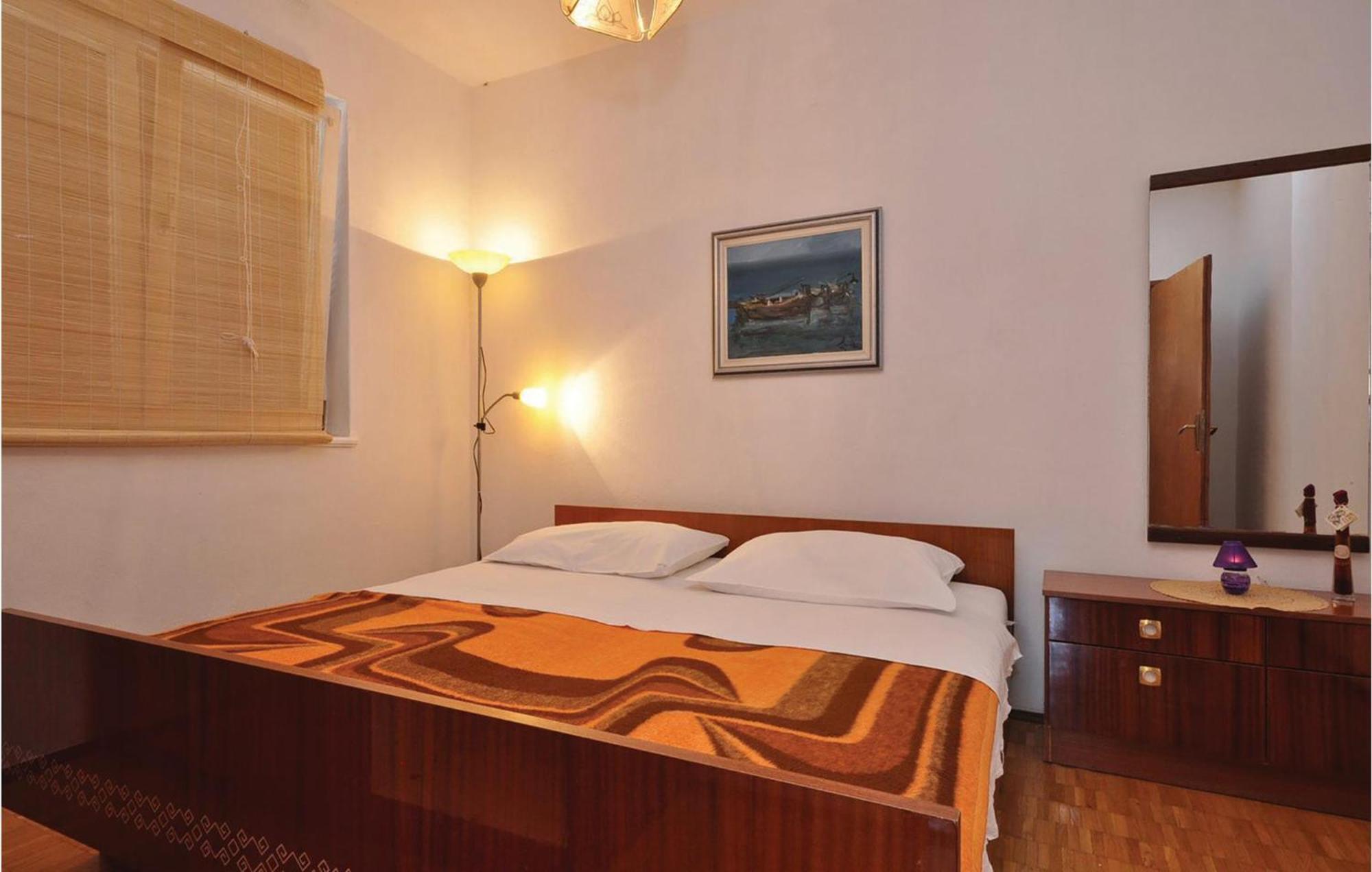 Awesome Apartment In Starigrad Paklenica Apartman Starigrad Paklenica